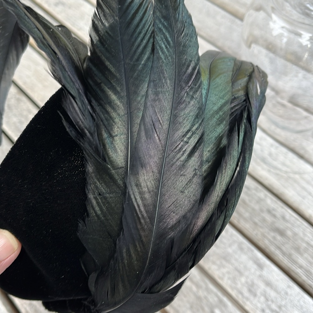 Vintage Black Hat with Iridescent Feather Accent - Picture 14 of 16